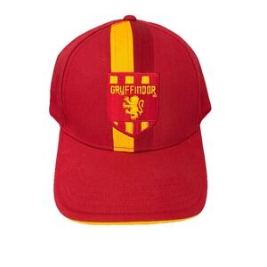 Wizarding World Harry Potter Gryffindor Hat Cap Lion Crest Universal Studios Red